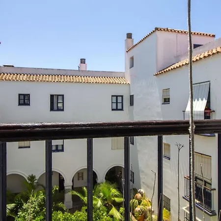 Apartamento Palacios 14 *